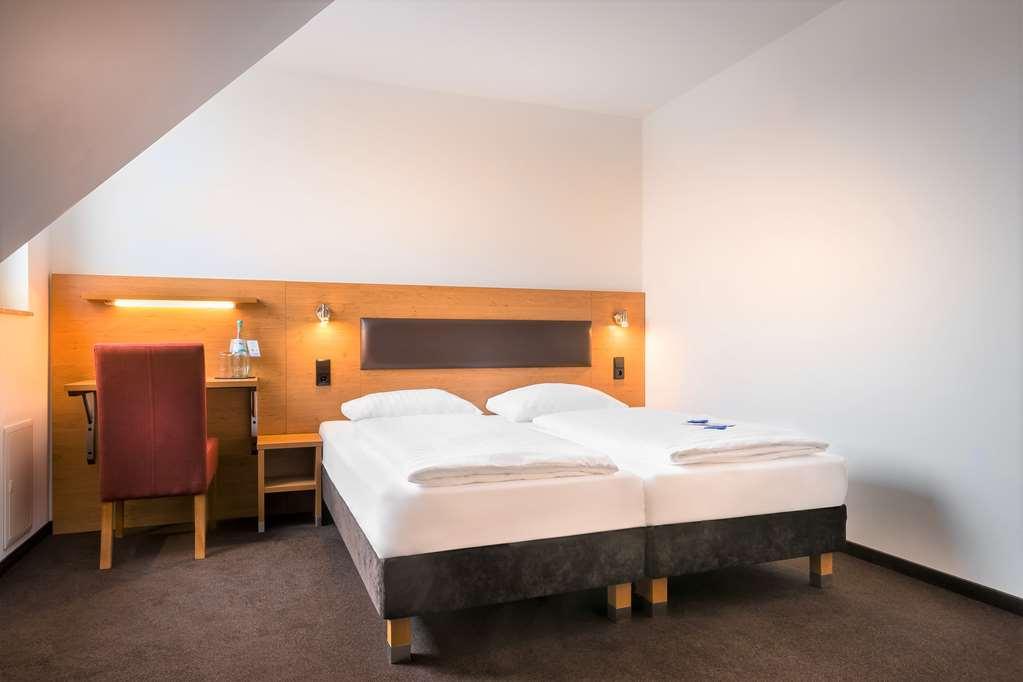 Novum Hotel Bruy Stuttgart Oda fotoğraf